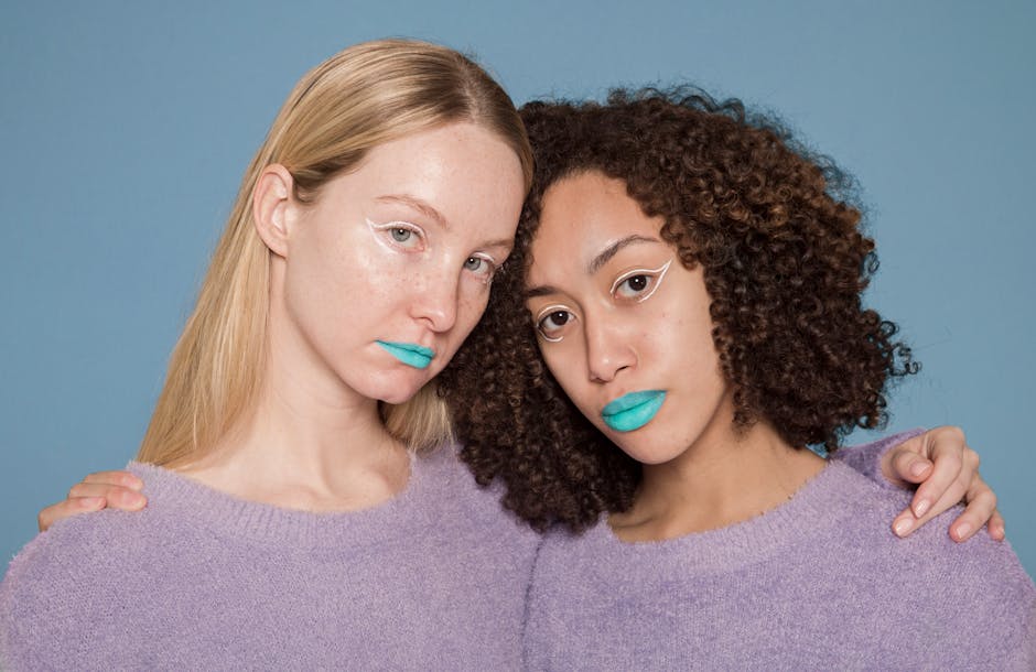 Metallic chrome eyeshadow with high-shine finish