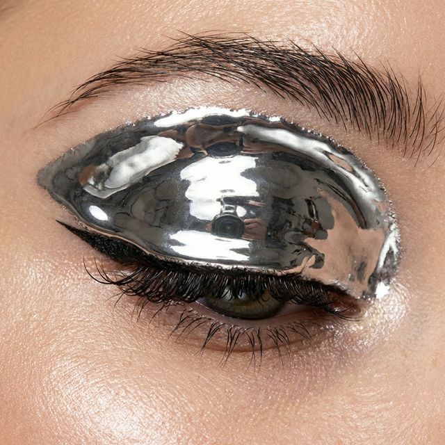 Metallic and Chrome Eyes: How to Get the Liquid Metal Look